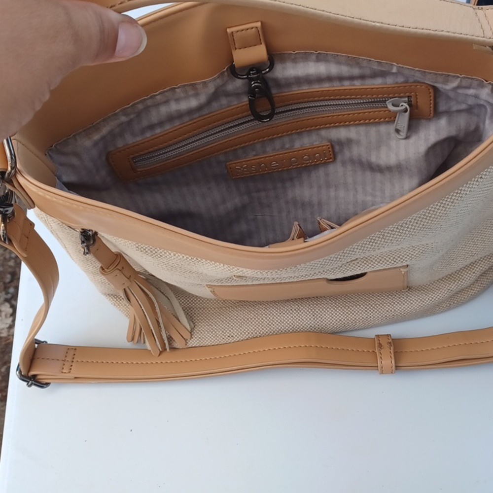 Purse - Picture 3 of 4